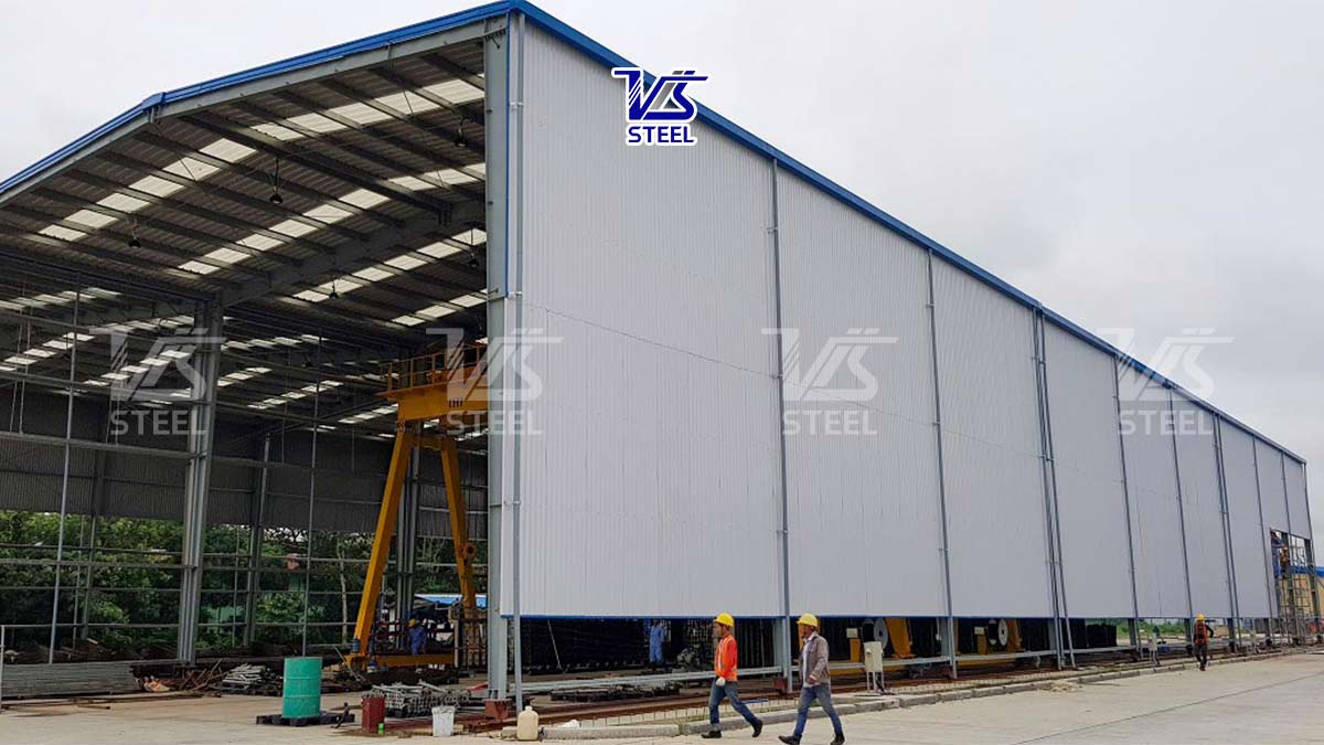 Một số phụ kiện quan trọng trong công trình nhà thép tiền chế